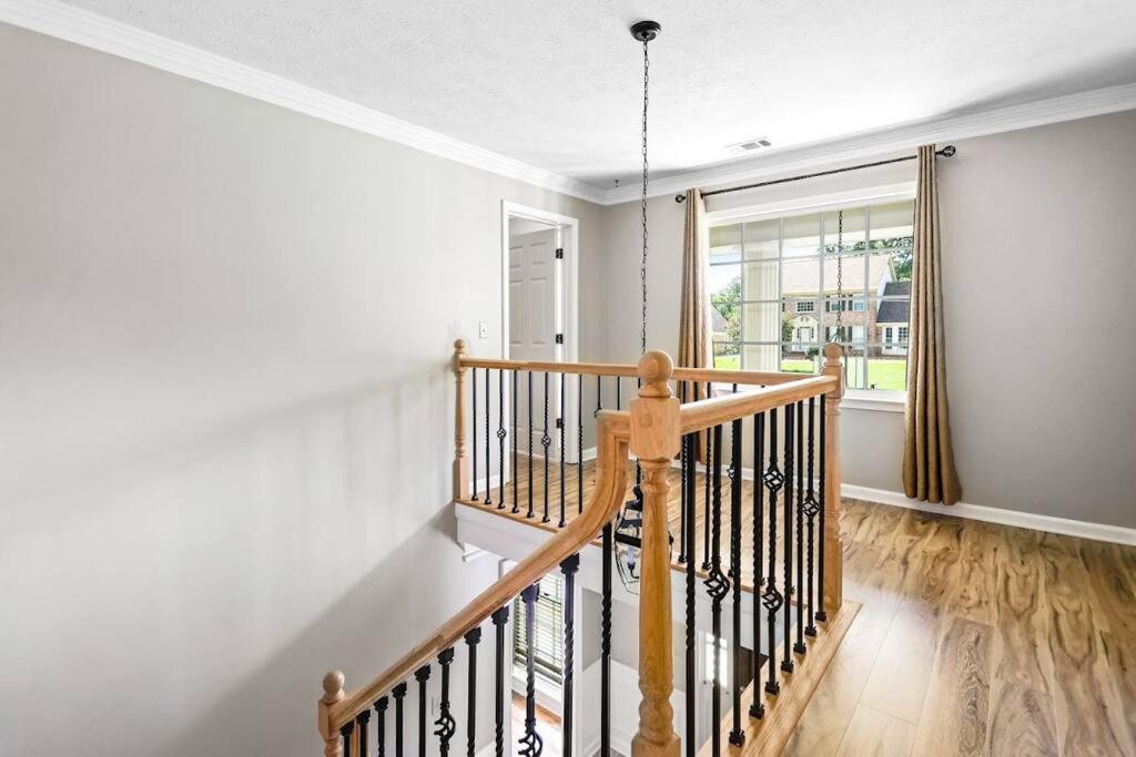 Lovely 5Bed, 3-Fullbath ! 5Min To Free Way I-85 Lawrenceville Exterior photo