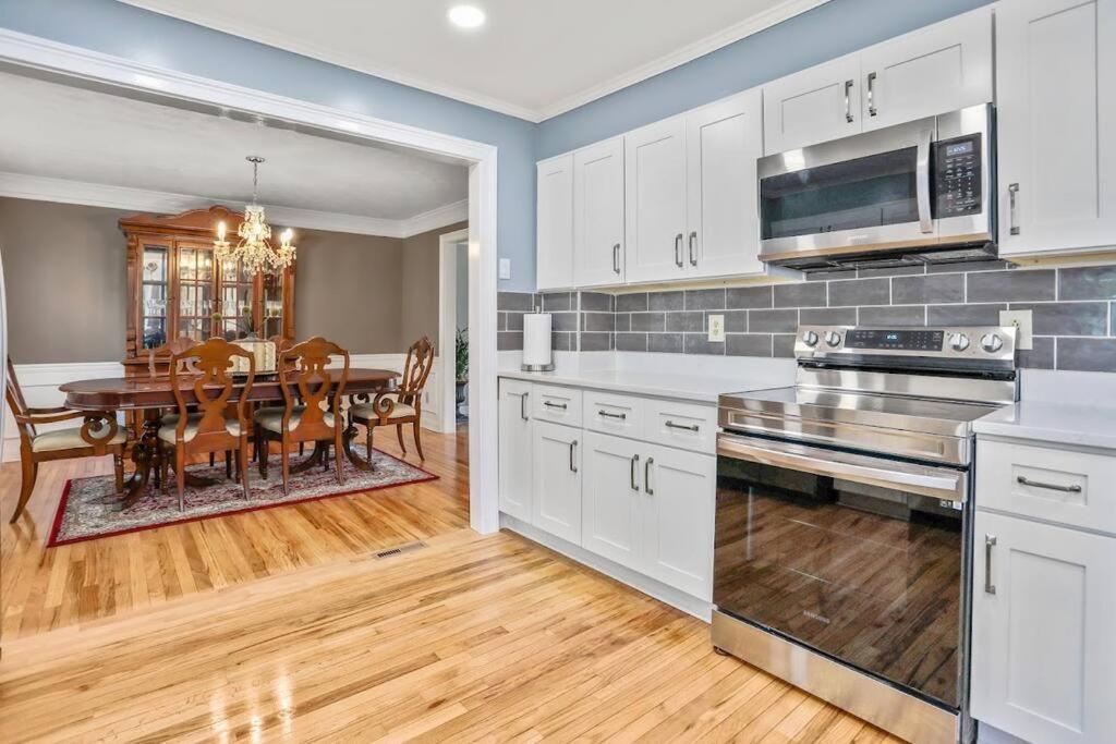 Lovely 5Bed, 3-Fullbath ! 5Min To Free Way I-85 Lawrenceville Exterior photo