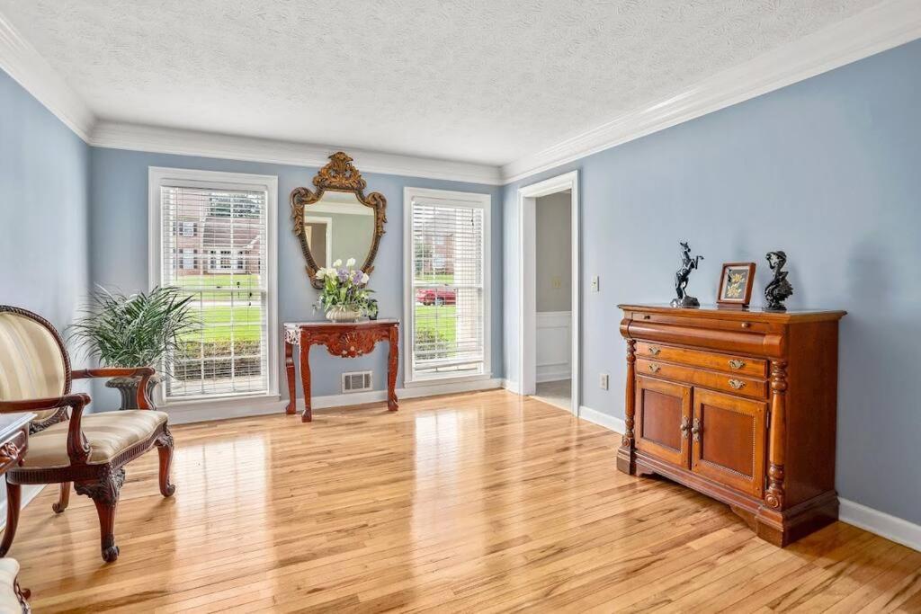 Lovely 5Bed, 3-Fullbath ! 5Min To Free Way I-85 Lawrenceville Exterior photo
